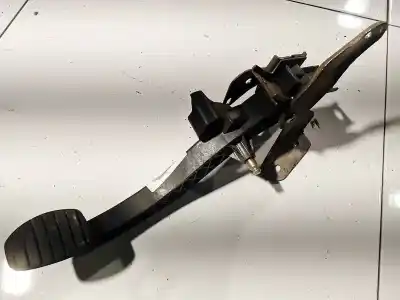 Second-hand car spare part CLUTCH PEDAL for RENAULT SCENIC II  OEM IAM references   