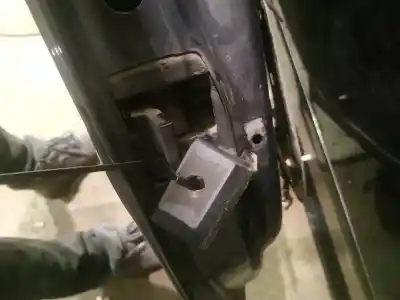 Second-hand car spare part door stop for audi a2 (8z0) 1.4 oem iam references   