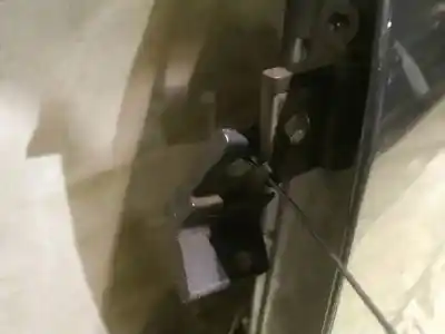 Second-hand car spare part door stop for audi a2 (8z0) 1.4 oem iam references   