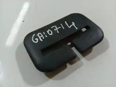 Peça sobressalente para automóvel em segunda mão plásticos por toyota avensis (_t25_) 2.2 d-cat (adt251_) referências oem iam 