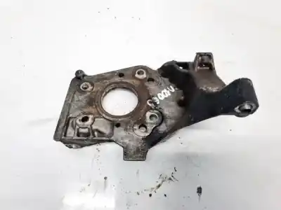 Peça sobressalente para automóvel em segunda mão suporte motor por ford focus lim. (cb8) 1.6 tdci cat referências oem iam 9684778280