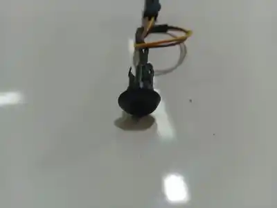 Pezzo di ricambio per auto di seconda mano interruttore per skoda superb ii (3t4) 1.9 tdi riferimenti oem iam   