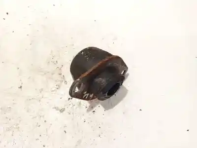 Second-hand car spare part engine support for porsche 968 descapotable 3.0 oem iam references   