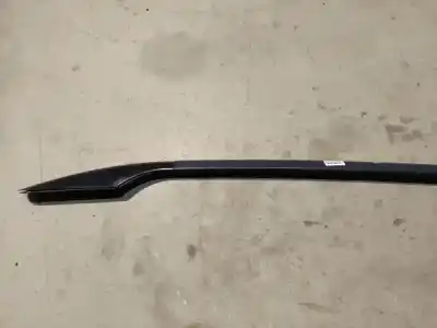Pezzo di ricambio per auto di seconda mano plastica per toyota ipsum (_m2_) 2.0 d (clm20_) riferimenti oem iam   