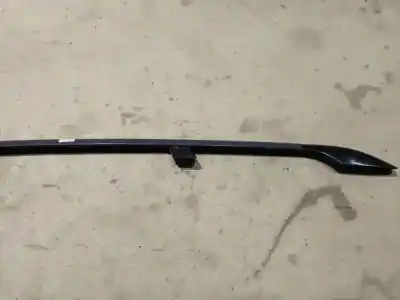 Pezzo di ricambio per auto di seconda mano plastica per toyota ipsum (_m2_) 2.0 d (clm20_) riferimenti oem iam   