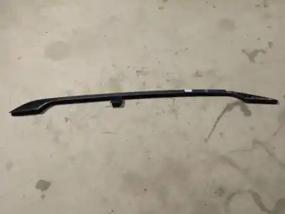 Peça sobressalente para automóvel em segunda mão plásticos por toyota ipsum (_m2_) 2.0 d (clm20_) referências oem iam 