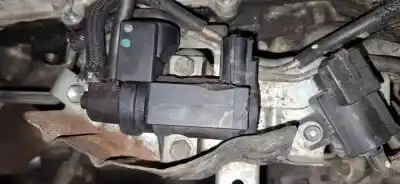 Автозапчасти б/у дополнительный воздушный клапан за toyota avensis (_t25_) 2.0 d-4d (adt250_) ссылки oem iam 258190r011