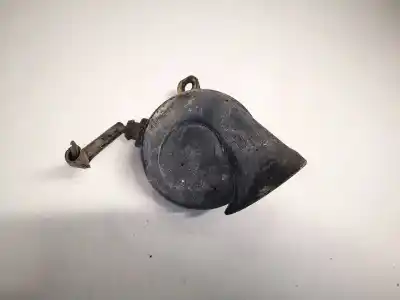 Second-hand car spare part horn for opel kadett e fastback (t85) 1.4 s (c08, c48, d08, d48) oem iam references e1000209