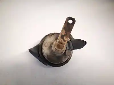 Pezzo di ricambio per auto di seconda mano corno per opel kadett e fastback (t85) 1.4 s (c08, c48, d08, d48) riferimenti oem iam e1000209  