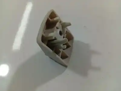 Pezzo di ricambio per auto di seconda mano pezzi vari per ford focus iii 1.6 tdci riferimenti oem iam   