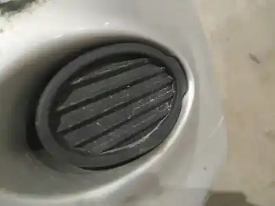 Peça sobressalente para automóvel em segunda mão grelha de pára choques esquerda por ford focus iii 1.6 tdci referências oem iam 