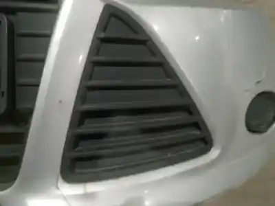 Peça sobressalente para automóvel em segunda mão grelha de pára choques esquerda por ford focus iii 1.6 tdci referências oem iam 