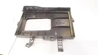 Автозапчастина б/у пластикler для audi a4 b6 (8e2) 2.5 tdi quattro посилання на oem iam 8e1819441b