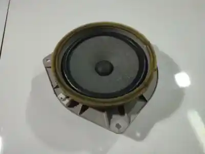 Second-hand car spare part Speaker for TOYOTA IPSUM (_M2_) 2.0 D (CLM20_) OEM IAM references   