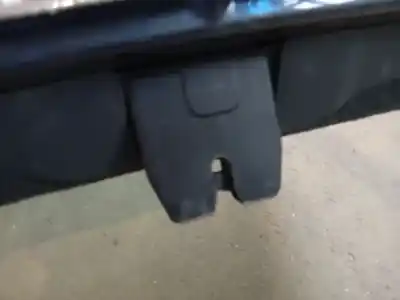 Peça sobressalente para automóvel em segunda mão fechadura do mala por volvo v50 (545) 2.4 referências oem iam 