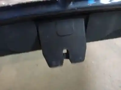 Second-hand car spare part trunk lock for volvo v50 (545) 2.4 oem iam references   