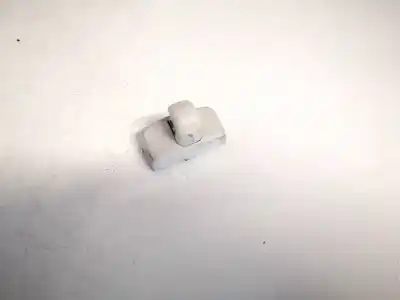 Pezzo di ricambio per auto di seconda mano pezzi vari per opel kadett e fastback (t85) 1.4 s (c08, c48, d08, d48) riferimenti oem iam 3b0857561b  