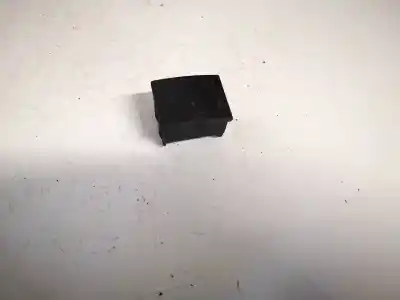 Second-hand car spare part plastics for opel kadett e fastback (t85) 1.4 s (c08, c48, d08, d48) oem iam references 6q0959623