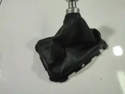 Peça sobressalente para automóvel em segunda mão forra da alavanca de velocidades por ford focus iii 1.6 tdci referências oem iam   