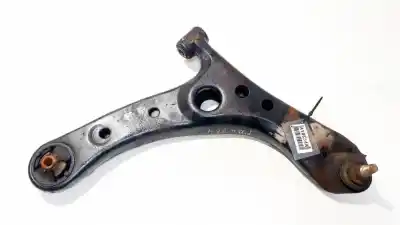 Peça sobressalente para automóvel em segunda mão braço de suspensão inferior dianteiro direito por toyota ipsum (_m2_) 2.0 d (clm20_) referências oem iam 