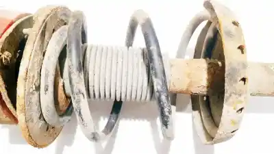 Peça sobressalente para automóvel em segunda mão mola de suspensão por subaru outback (bl, bp) 2.5 awd (bp9) referências oem iam 
