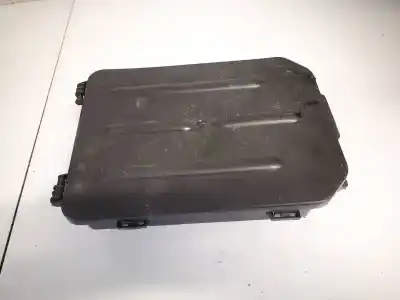 Pezzo di ricambio per auto di seconda mano Plastica per AUDI A4 B6 (8E2) 2.5 TDI quattro Riferimenti OEM IAM 8E0927355  