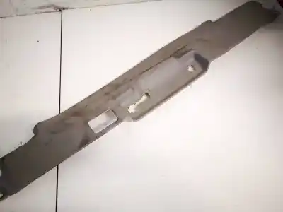 Автозапчастина б/у пластикler для audi a4 b6 (8e2) 2.5 tdi quattro посилання на oem iam 8e9868631