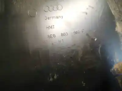 Автозапчастина б/у пластикler для audi a4 b6 (8e2) 2.5 tdi quattro посилання на oem iam 8e0803961c  