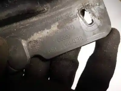 Автозапчастина б/у пластикler для audi a4 b6 (8e2) 2.5 tdi quattro посилання на oem iam 8e0837350  