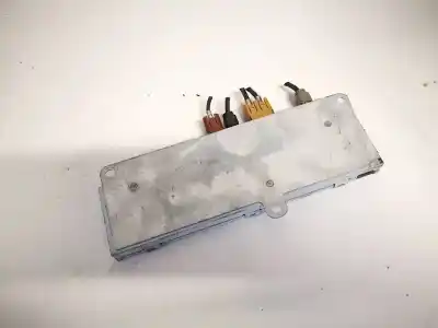 Автозапчастина б/у антенний підсилювач для audi a4 b6 (8e2) 2.5 tdi quattro посилання на oem iam 8e9035225p  