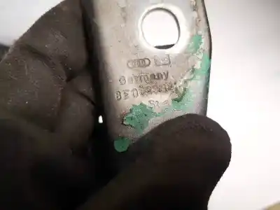 Автозапчастина б/у петля капота для audi a4 b6 (8e2) 2.5 tdi quattro посилання на oem iam 8e0823301  