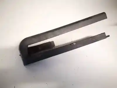 Автозапчастина б/у пластикler для audi a4 b6 (8e2) 2.5 tdi quattro посилання на oem iam 8e0881350