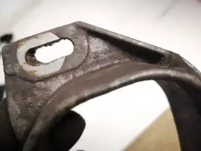 Автозапчастина б/у підтримка двигуна для audi a4 b6 (8e2) 2.5 tdi quattro посилання на oem iam 8d0199335  