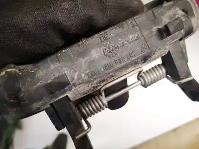 Автозапчастина б/у завнішня ручка задня права для audi a4 b6 (8e2) 2.5 tdi quattro посилання на oem iam 8e0839207  