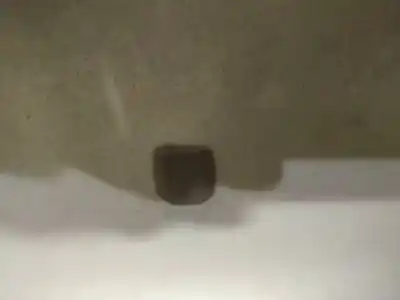 Peça sobressalente para automóvel em segunda mão plásticos por audi 100 avant (c4) 2.5 tdi referências oem iam 