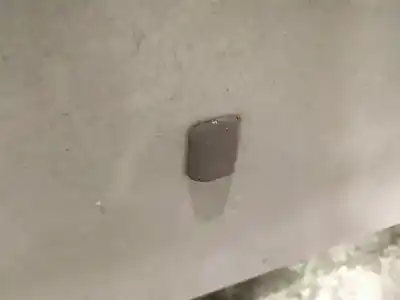 Peça sobressalente para automóvel em segunda mão plásticos por audi 100 avant (c4) 2.5 tdi referências oem iam 