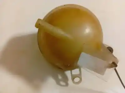 Peça sobressalente para automóvel em segunda mão depósito de expansão por audi a2 (8z0) 1.4 referências oem iam 8z0121407c  8z0 121 407 c