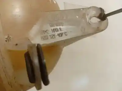 Peça sobressalente para automóvel em segunda mão depósito de expansão por audi a2 (8z0) 1.4 referências oem iam 8z0121407c  8z0 121 407 c