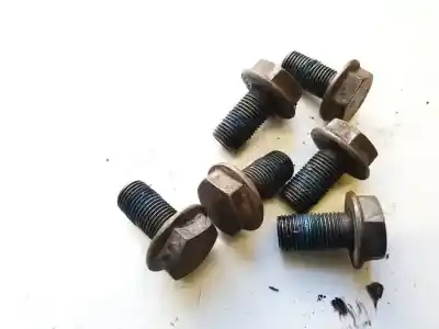 Pezzo di ricambio per auto di seconda mano pezzi vari per opel kadett e fastback (t85) 1.4 s (c08, c48, d08, d48) riferimenti oem iam   