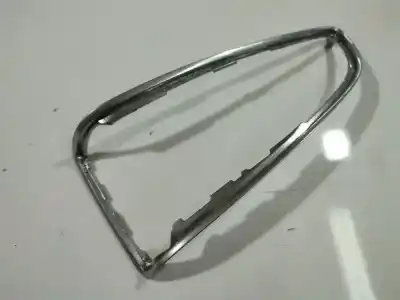 Peça sobressalente para automóvel em segunda mão plásticos por ford focus iii 1.6 tdci referências oem iam 