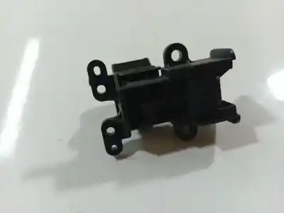 Автозапчастина б/у передні вікний вмикач для honda cr-v (rd8) 2.0 vtec cat посилання на oem iam m20013  m20013