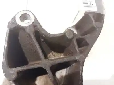 Second-hand car spare part engine support for ford focus iii 1.6 tdci oem iam references av617m125aa  