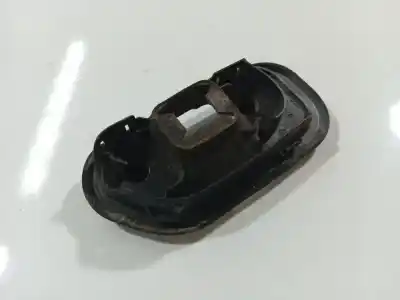 Pezzo di ricambio per auto di seconda mano plastica per ford focus iii 1.6 tdci riferimenti oem iam cm51a27207ac  cm51-a27207-ac