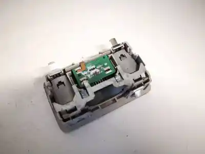 Автозапчастина б/у внутрішне світло для audi a4 b6 (8e2) 2.5 tdi quattro посилання на oem iam 4b9947123  