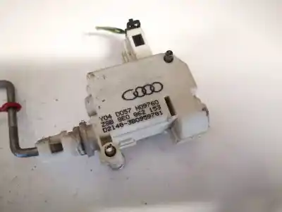 Автозапчастина б/у паливна зовнішня кришка двигуна для audi a4 b6 (8e2) 2.5 tdi quattro посилання на oem iam 8e0862153  3b0959781