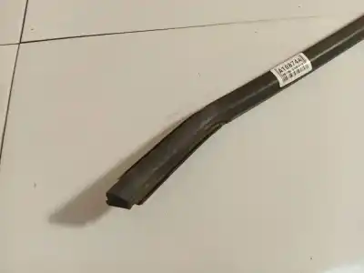 Peça sobressalente para automóvel em segunda mão plásticos por ford focus iii 1.6 tdci referências oem iam   