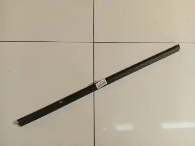 Peça sobressalente para automóvel em segunda mão plásticos por ford focus iii 1.6 tdci referências oem iam 