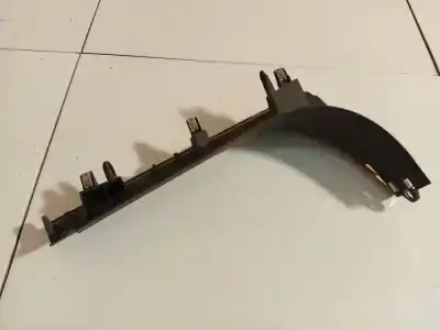 Pezzo di ricambio per auto di seconda mano plastica per ford focus iii 1.6 tdci riferimenti oem iam bm51n40428a  bm51-n40428-a