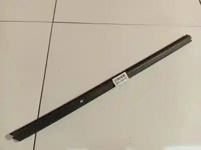 Peça sobressalente para automóvel em segunda mão plásticos por ford focus iii 1.6 tdci referências oem iam 