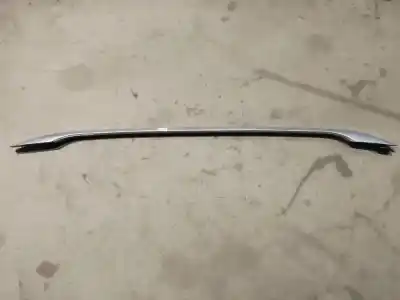 Peça sobressalente para automóvel em segunda mão plásticos por toyota avensis (_t25_) 2.2 d-cat (adt251_) referências oem iam 